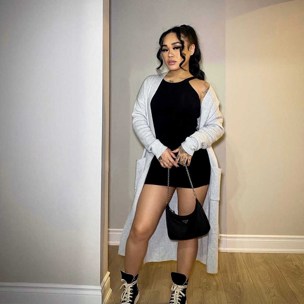 Meet your Posher, Julia